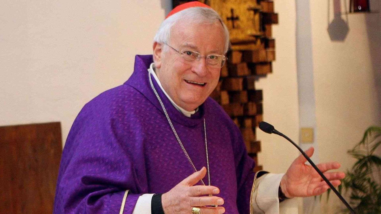 Il cardinale Bassetti, da 25 anni vescovo accanto alla gente