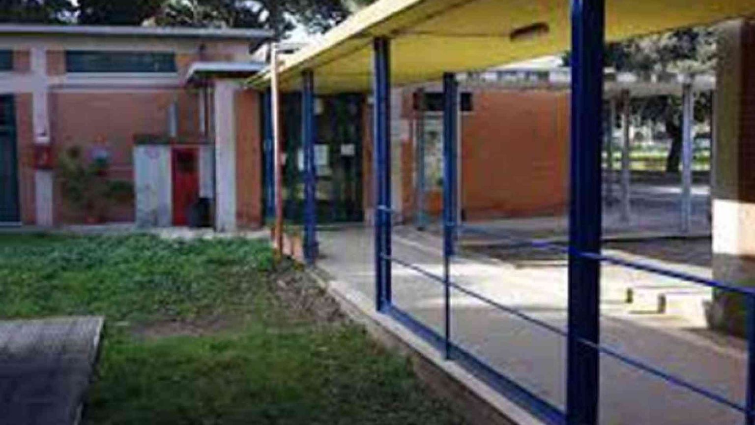 A Sabaudia la scuola comincia oggi. Per aria irrespirabile