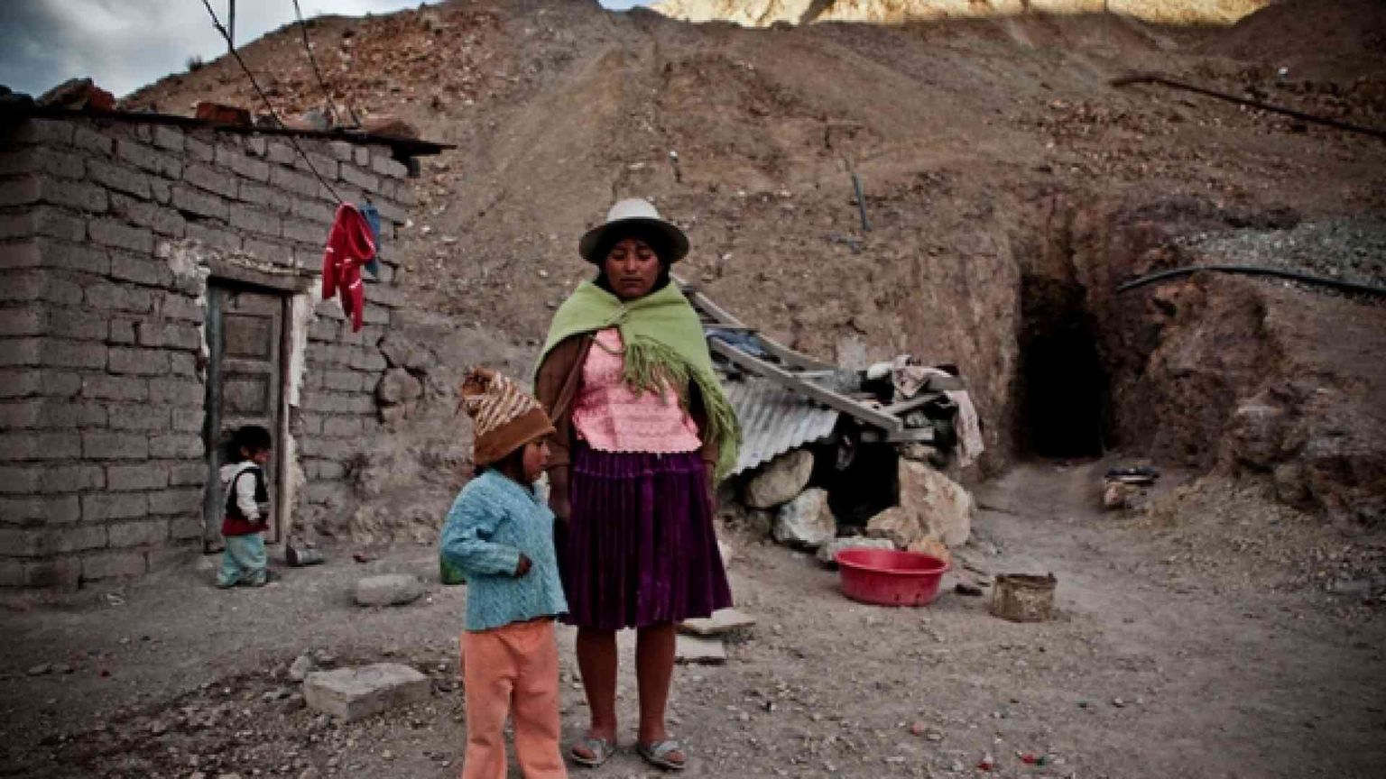 La vita impossibile fra l'argento del Cerro Rico