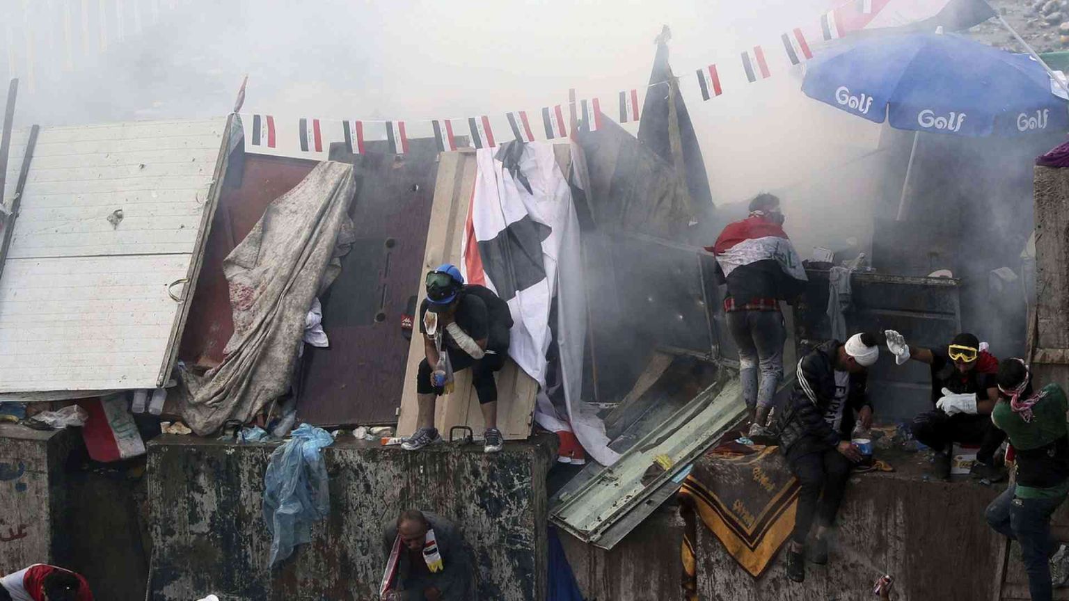 Cento manifestanti uccisi in sei giorni in Iraq