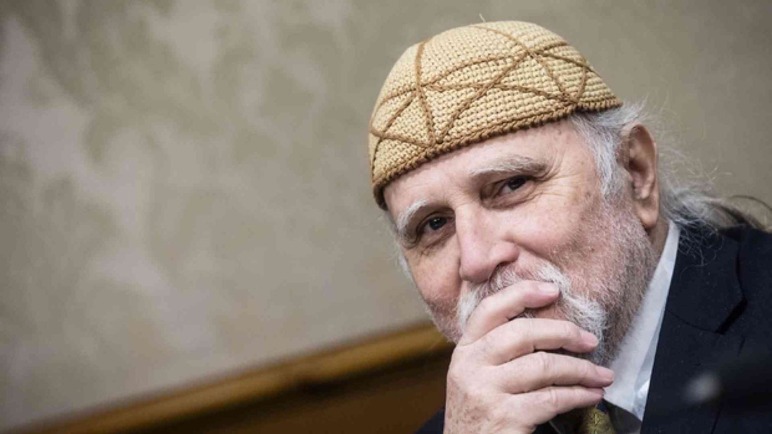 Moni Ovadia: espellere gli odiatori o torneremo ai tempi bui