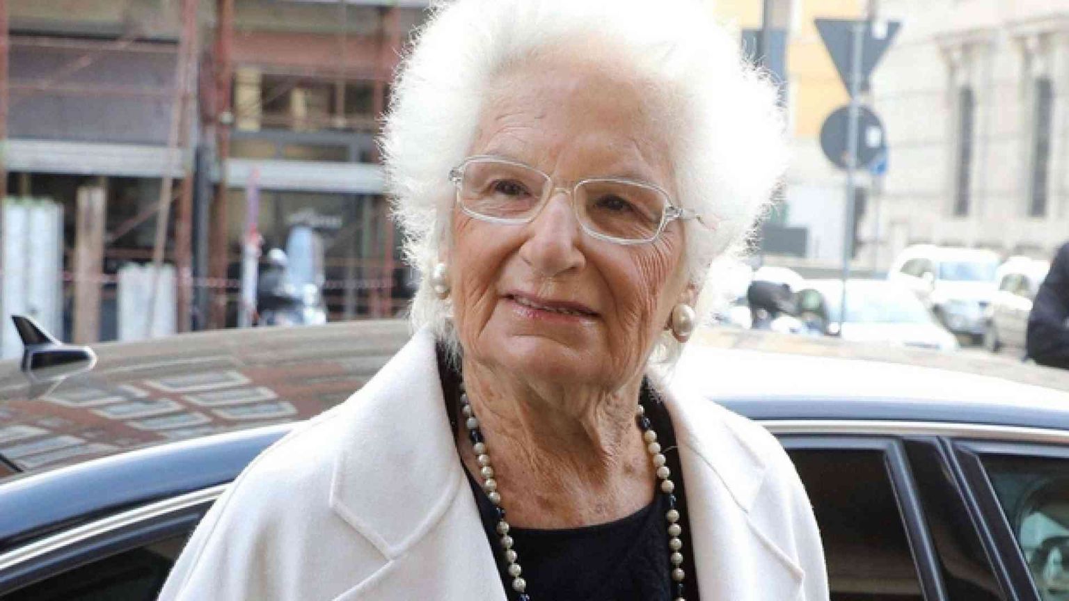 Da un’arma non raccolta il simbolo dell’agire morale