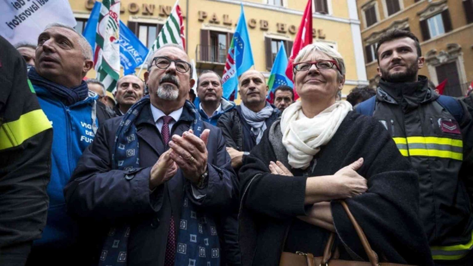 Pensionati in piazza per l’equità