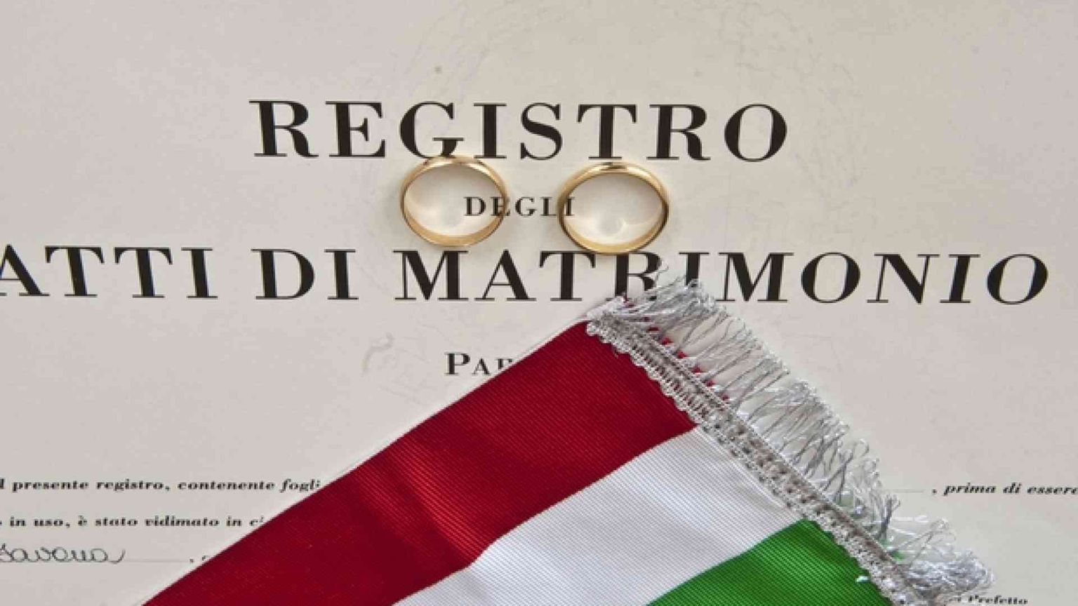 Risalgono le nozze: +2,3%. Ma ci si sposa sempre più tardi