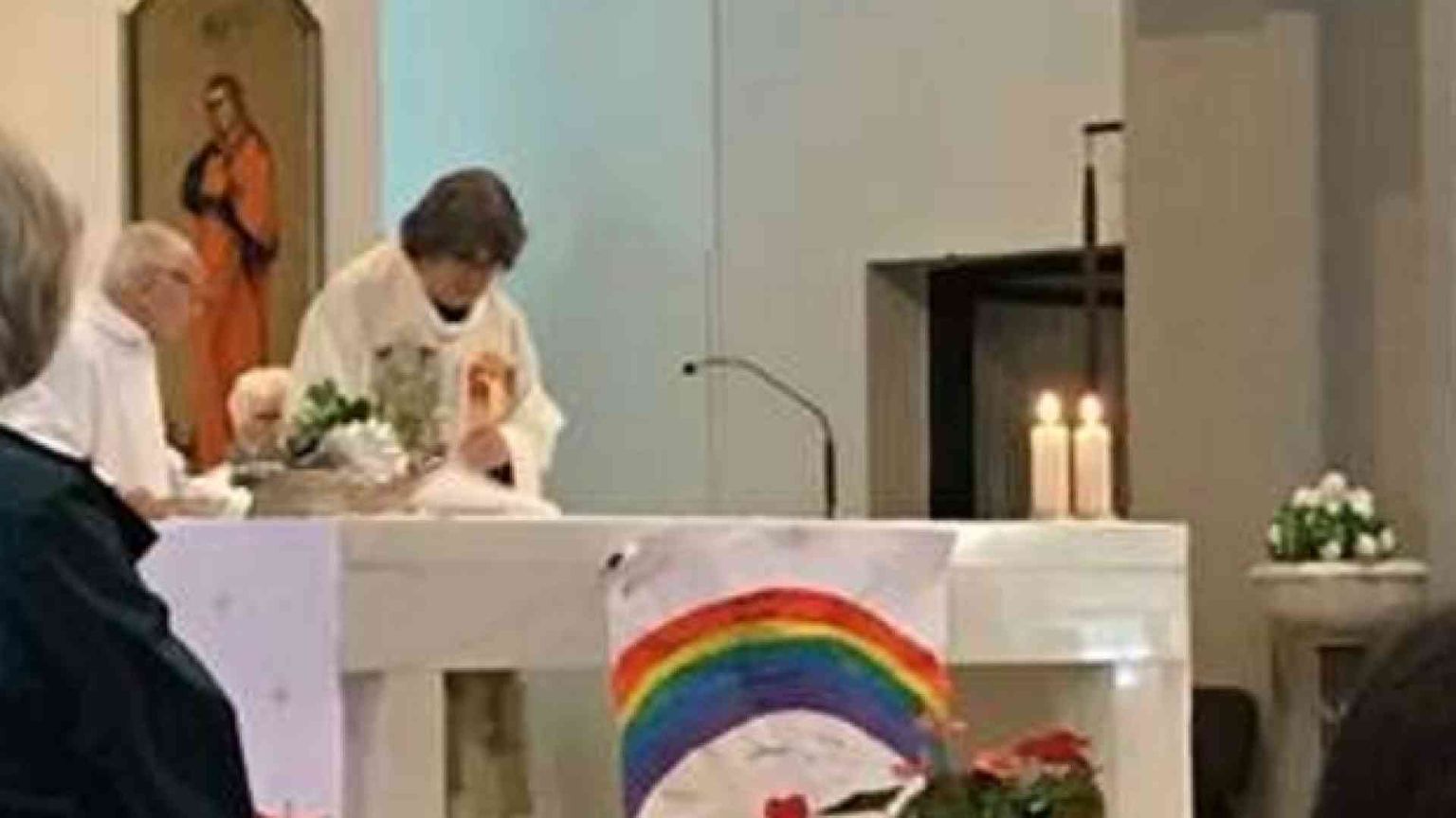 "Bella ciao" a Messa? Il vescovo Tardelli: «Incomprensibile, sono amareggiato»