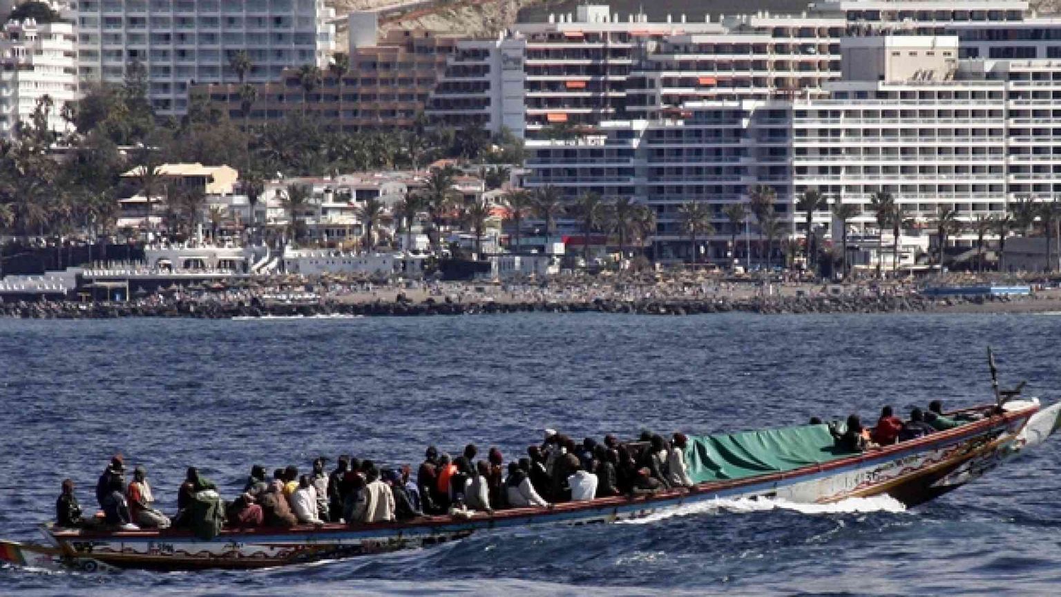 Affonda imbarcazione al largo della Mauritania: annegati 57 migranti