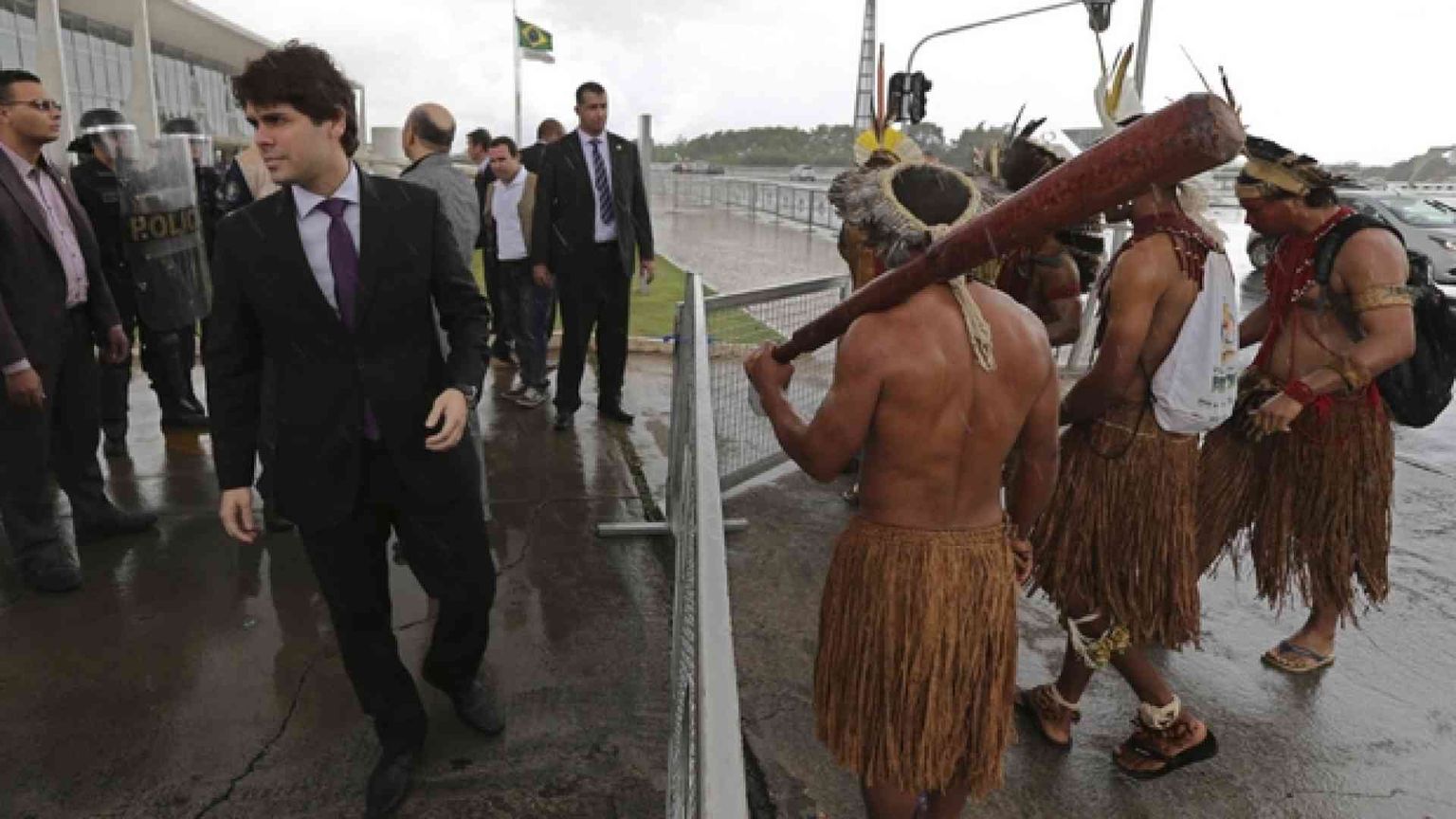 Agguato mortale contro due leader indigeni. La denuncia dell'arcidiocesi