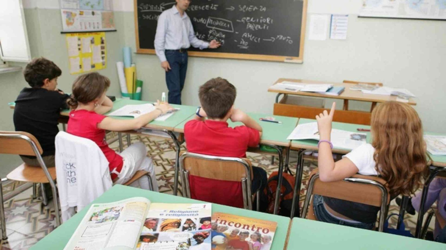 Professori precari, concorso solo per pochi