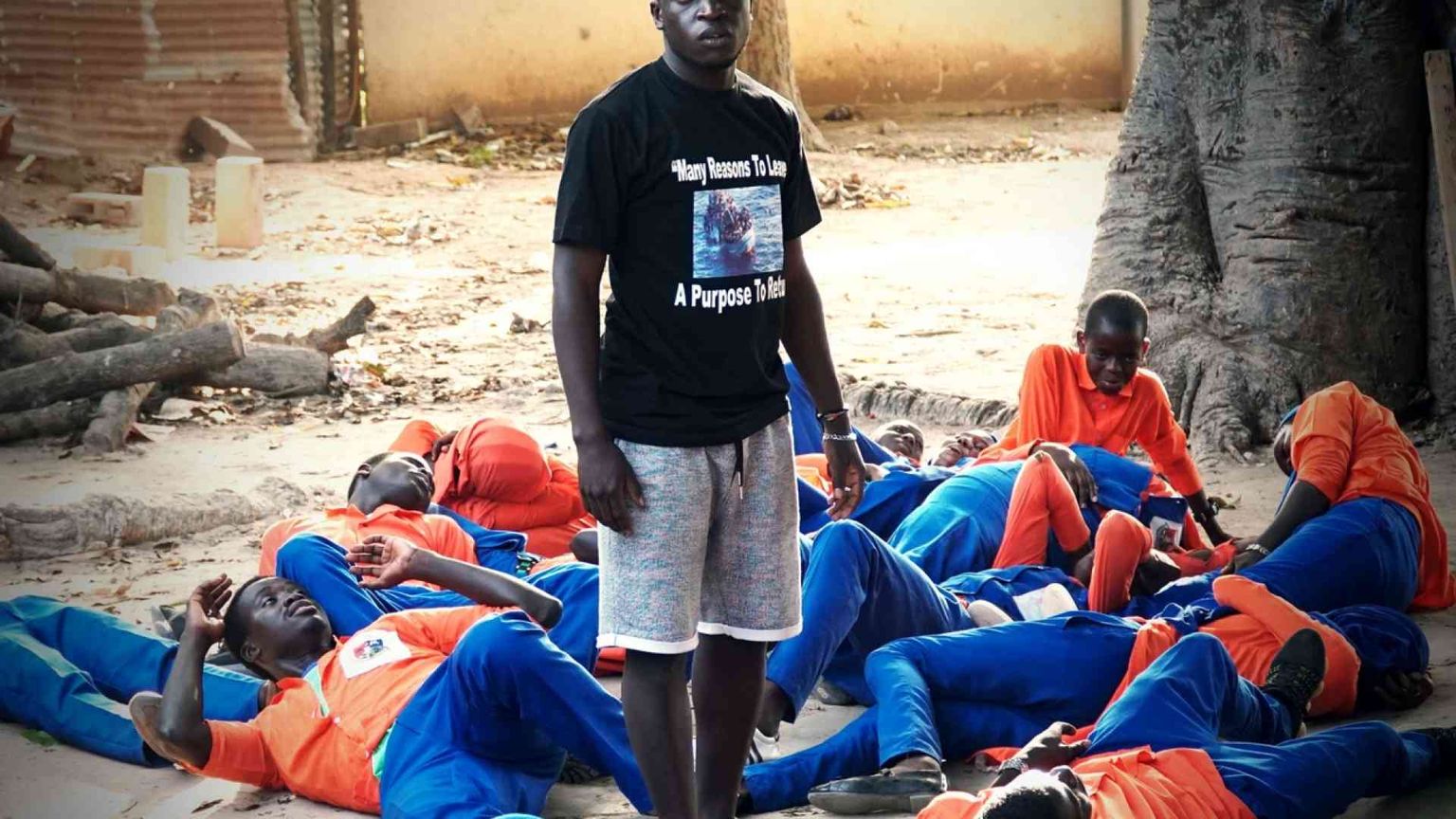 Alì, dal naufragio al teatro: «Così parlo ai fratelli d'Africa»