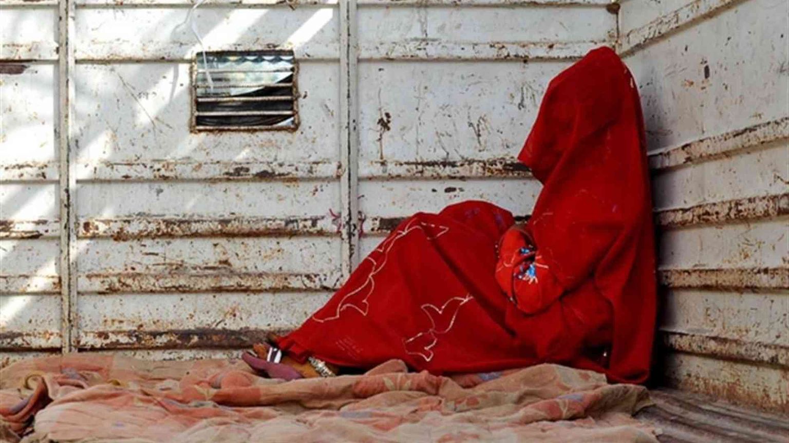 Le italiane si mobilitano per Huma, la sposa bambina