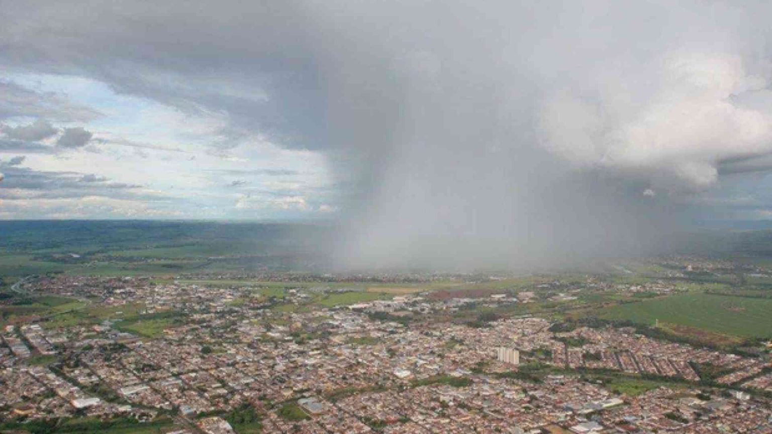 La scoperta dei «fiumi volanti» può aiutarci a salvare il pianeta