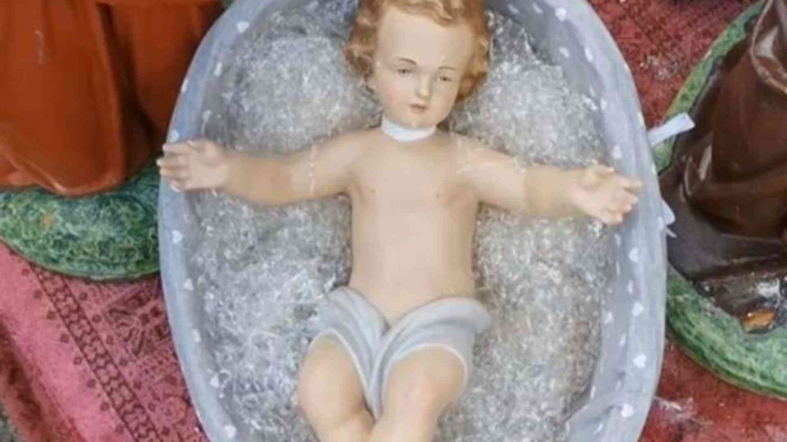 Il Bambinello di gesso decapitato, l'arcivescovo: sindrome di Erode