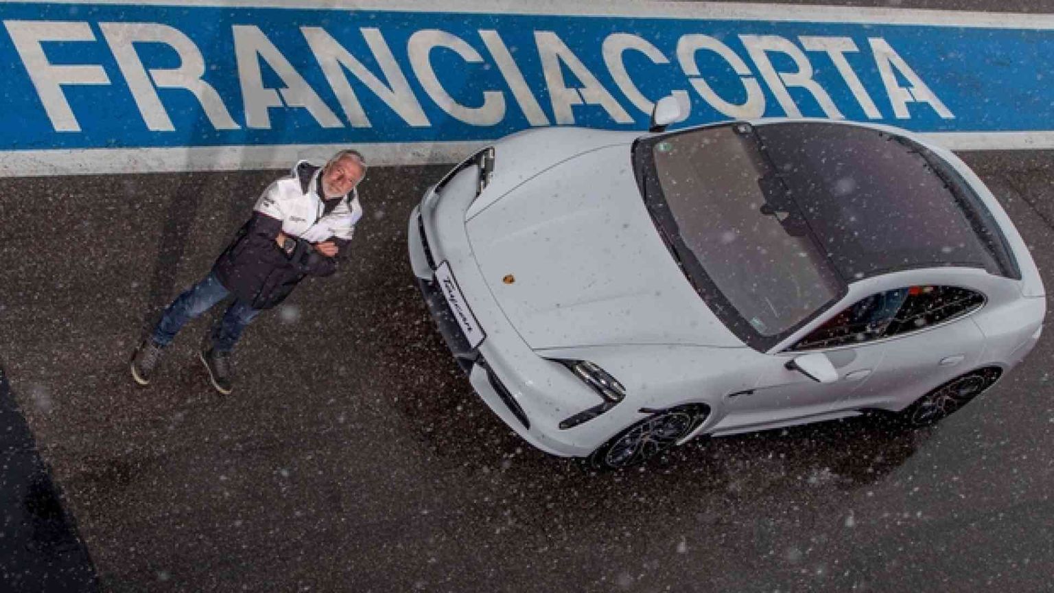 Mercato auto, il lusso va più veloce dei “generalisti”