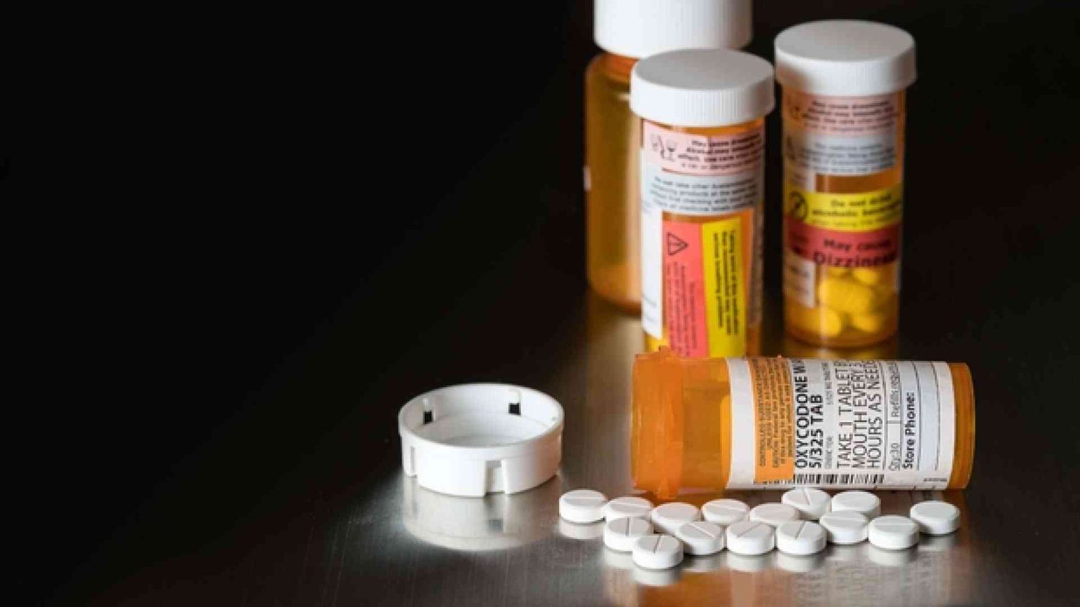 I farmaci oppioidi che ci fanno schiavi