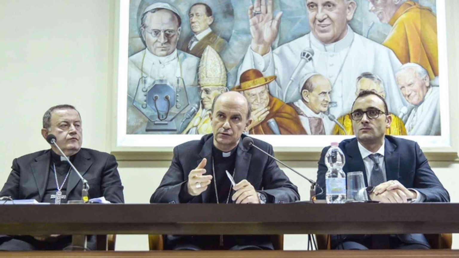 Russo: «Non possiamo vivere in un costante clima di campagna elettorale»