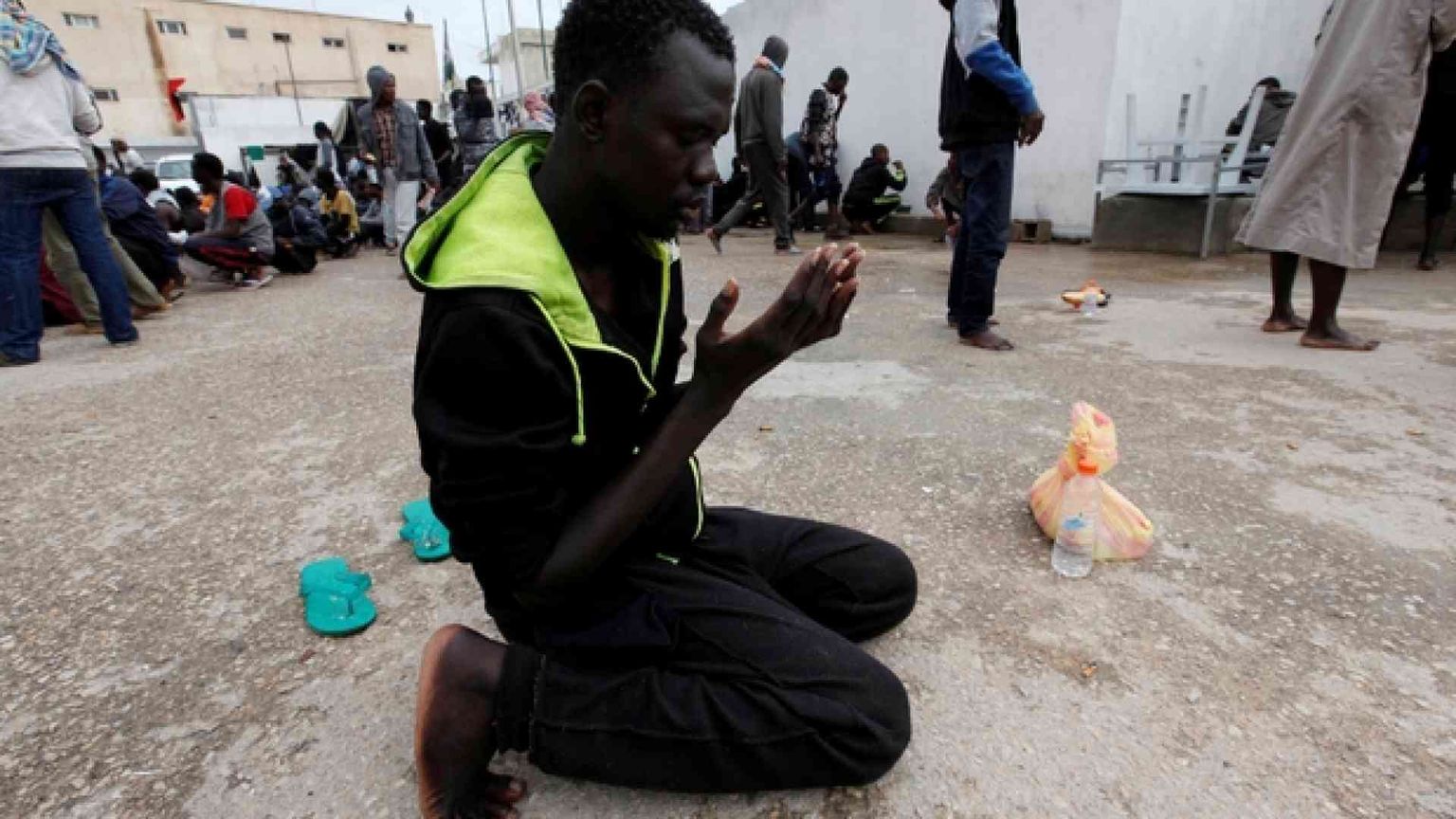 Le ong: «L'Italia non firmi l'intesa con la Libia»