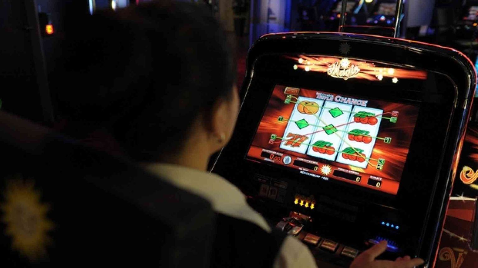 È l'azzardo la vera pandemia: 1.830 euro di spesa pro capite