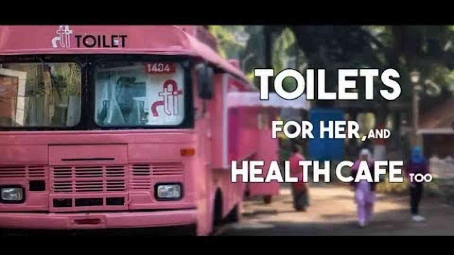 In India i vecchi bus diventano toilette per sole donne