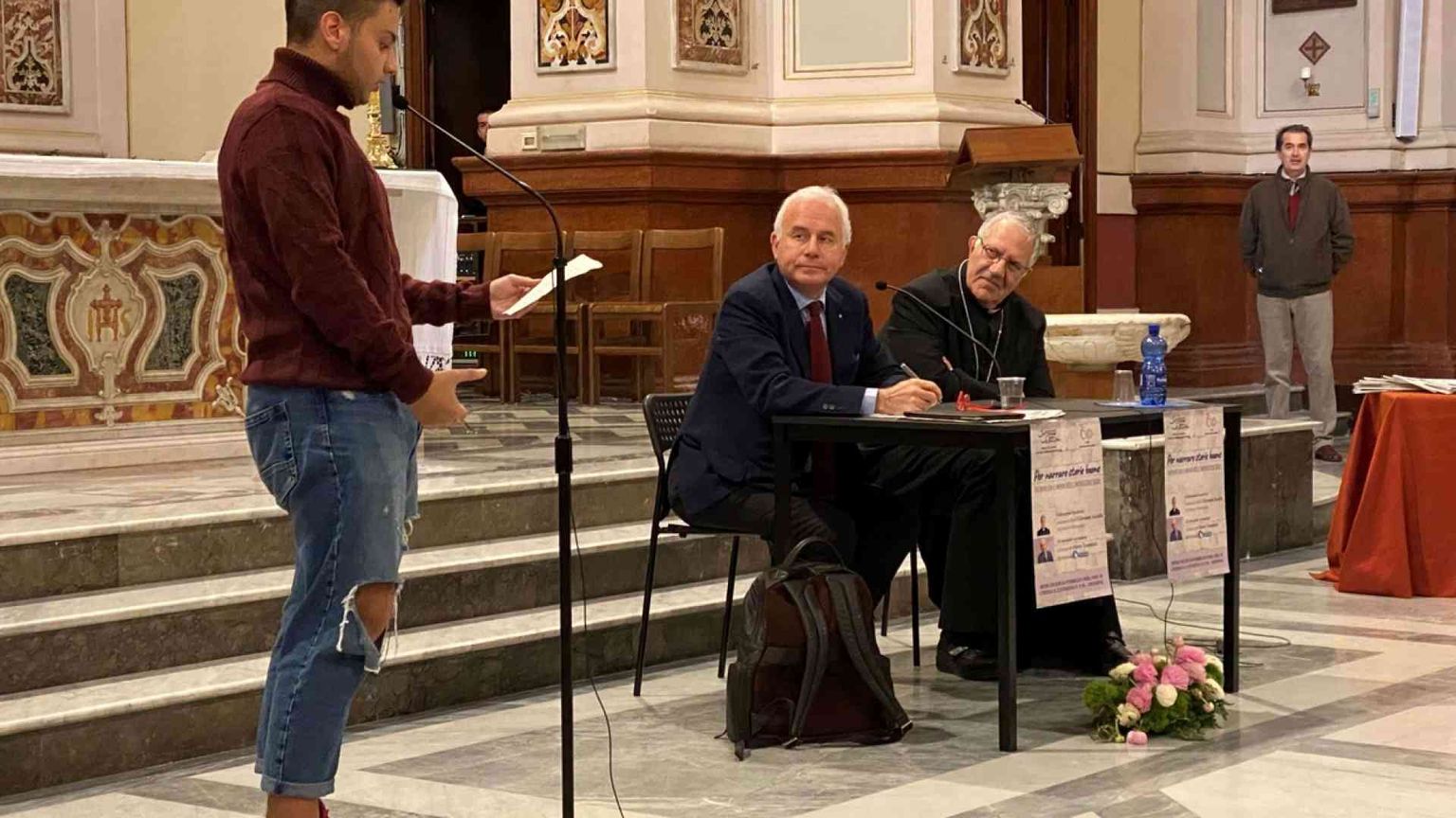 L'arcivescovo Accolla: l'informazione sia servizio e aiuti a pensare