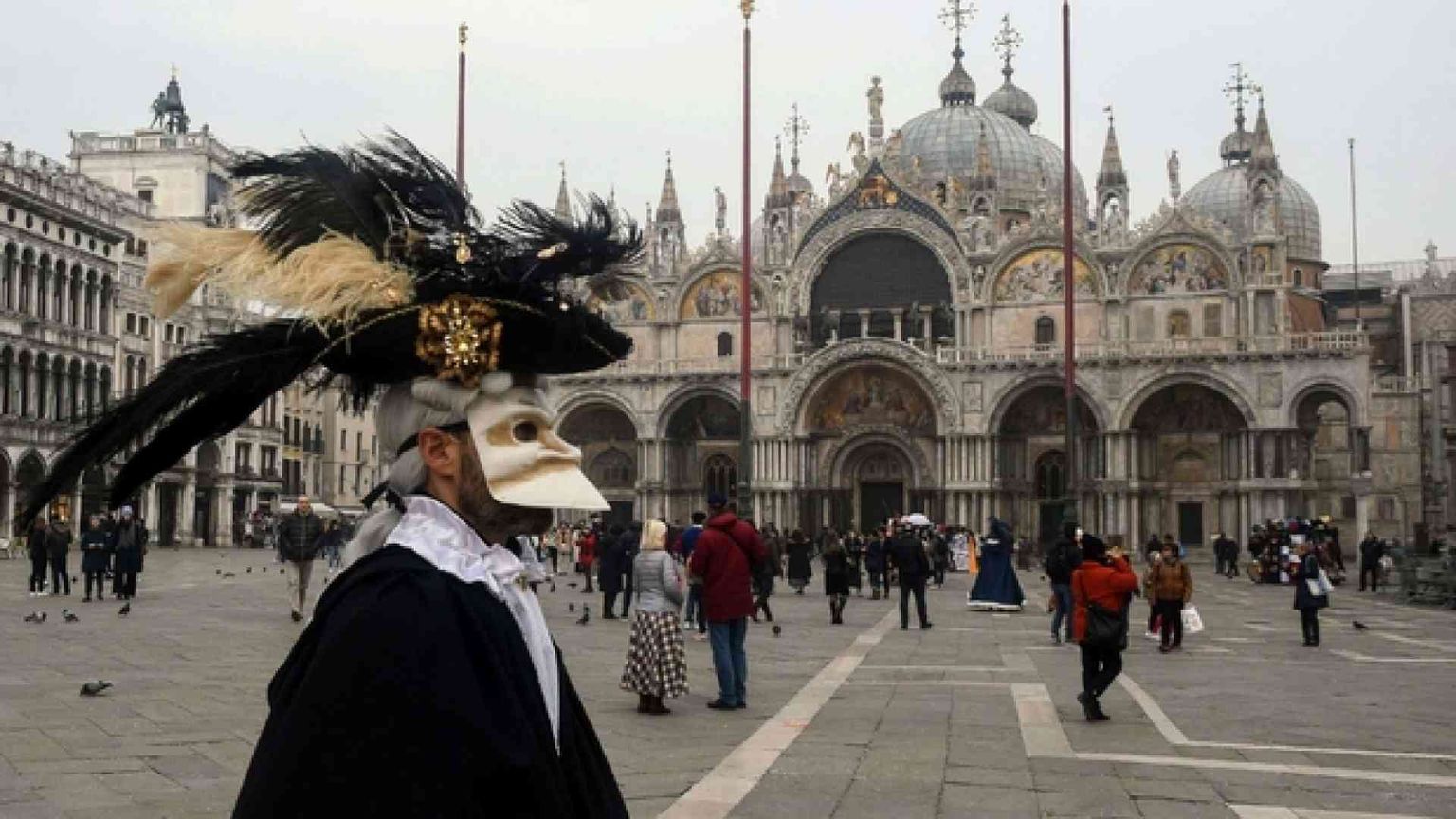 Ed è subito crisi. Il turismo contagiato dal coronavirus