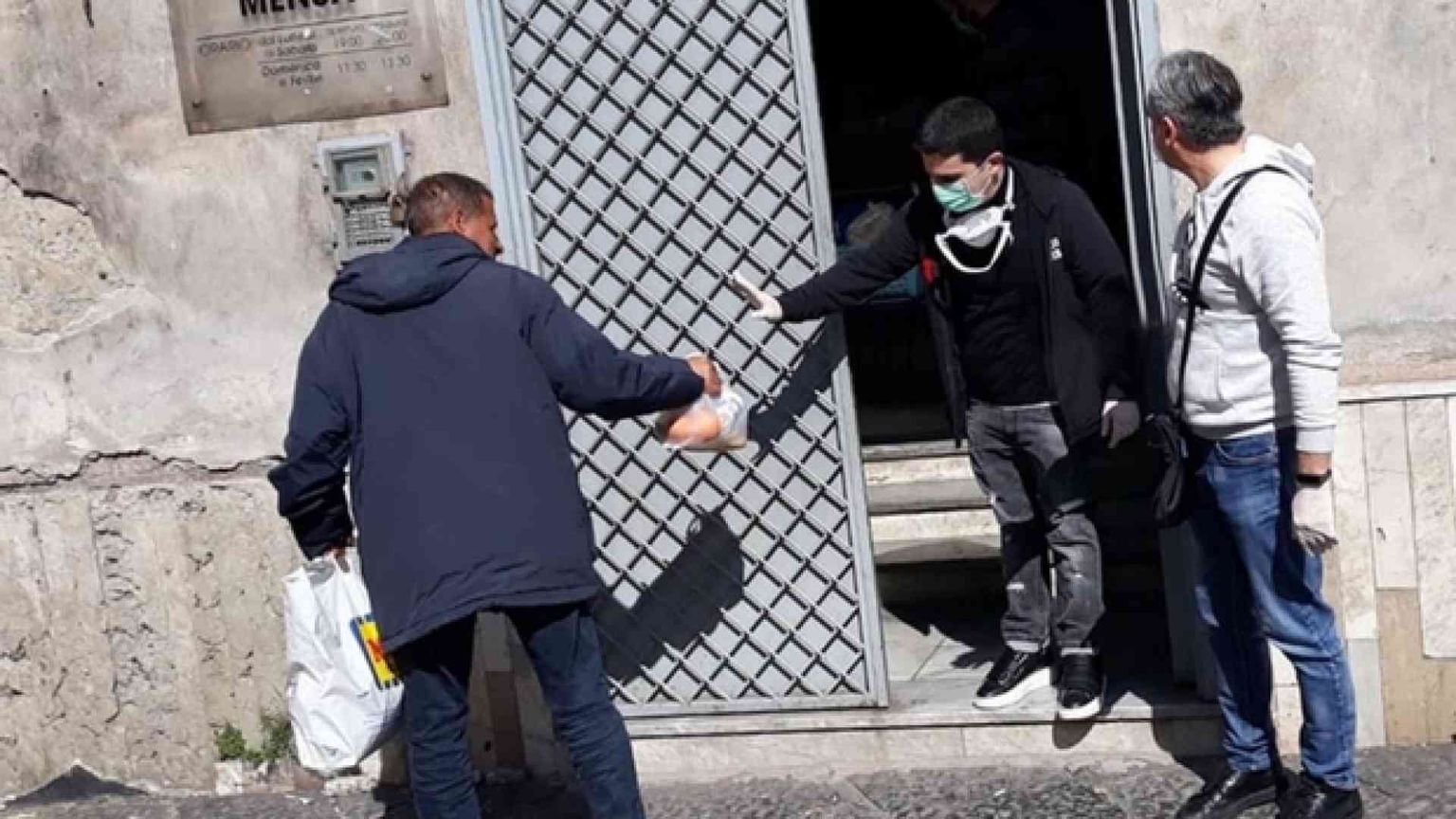 Dalla Cei 10 milioni alla Caritas e 500mila euro al Banco Alimentare