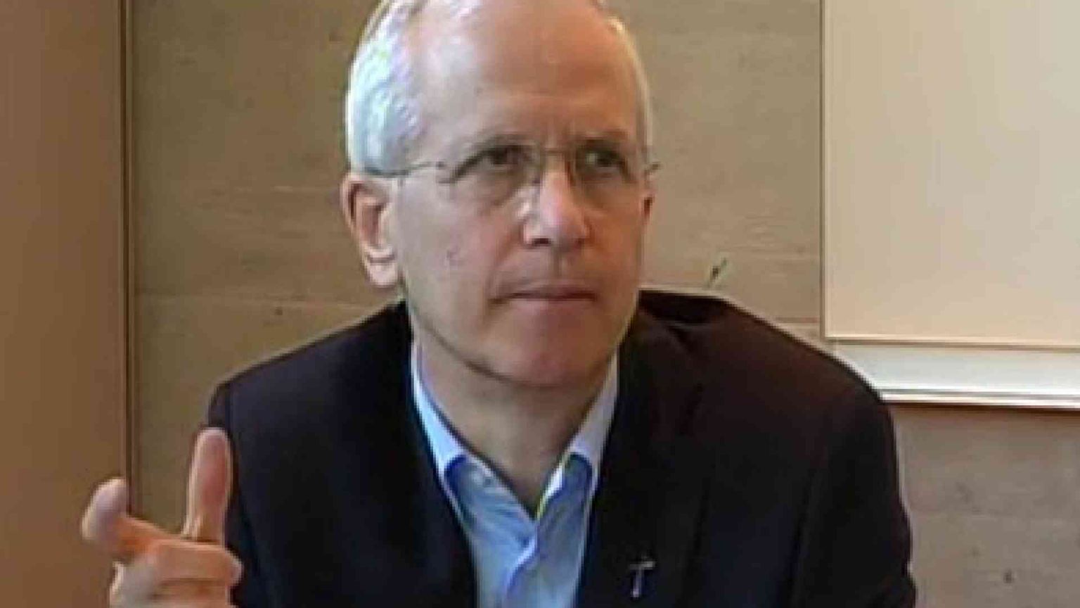 Il teologo Chiodi: così affronto il male in ospedale