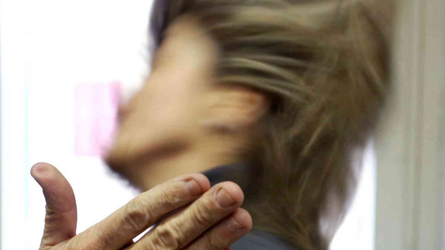 Lorena, strangolata dal compagno. Il dramma della convivenza forzata