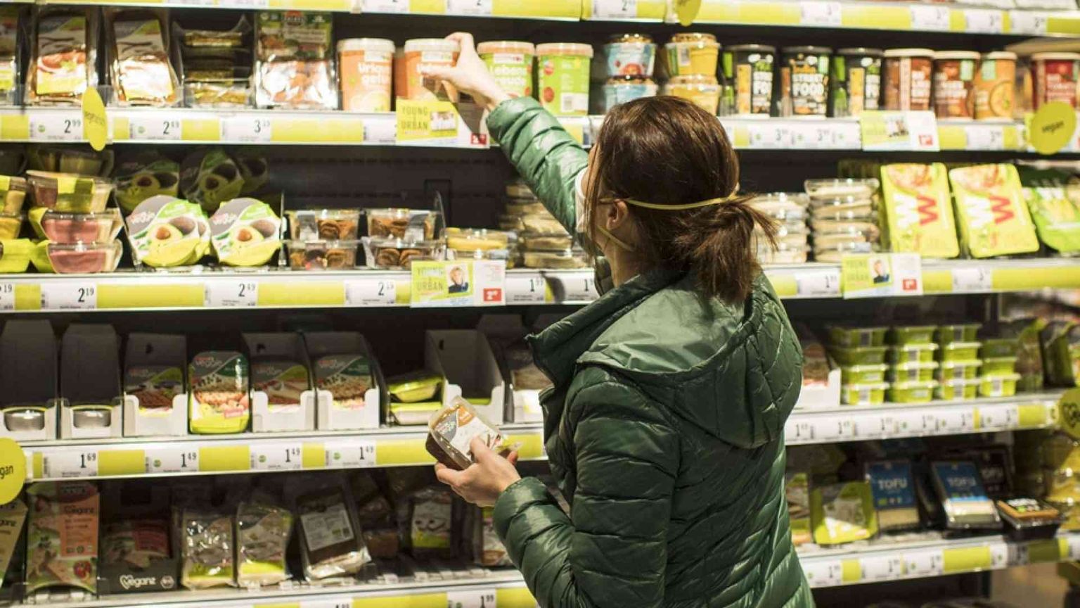 Supermercati e farmacie frenano. Anche loro sentono la crisi