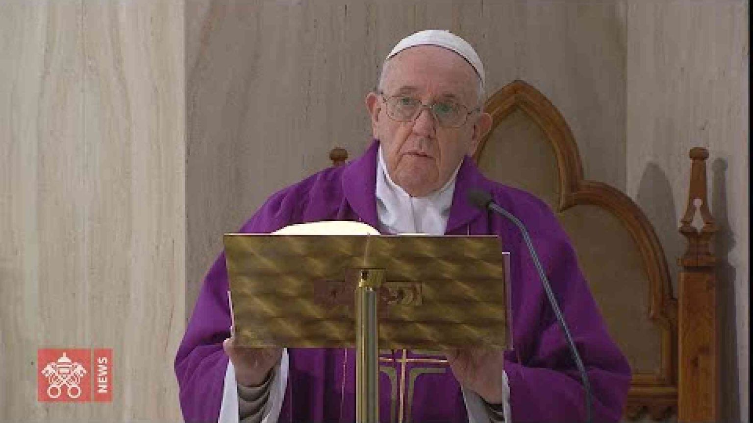 Il Papa prega per gli innocenti che subiscono sentenze ingiuste