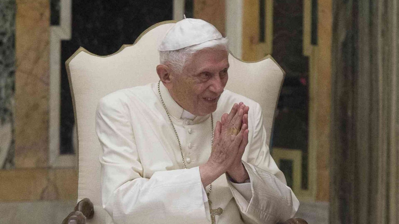 Benedetto XVI compie 93 anni, compleanno senza visite per la pandemia