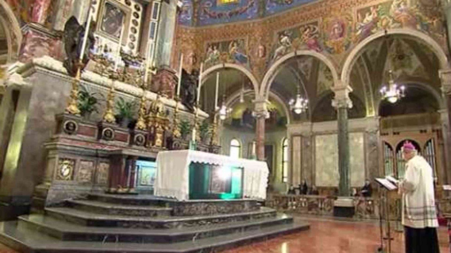 Da Pompei la Supplica dell'Italia a Maria