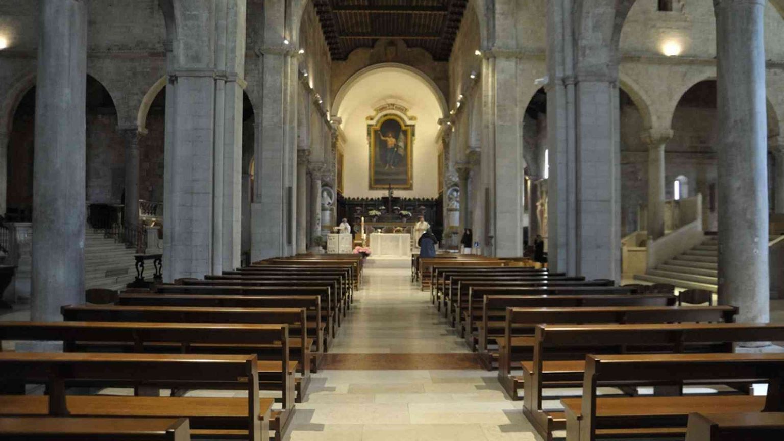 Messe e funerali: la Chiesa prepara proposte per la fase 2