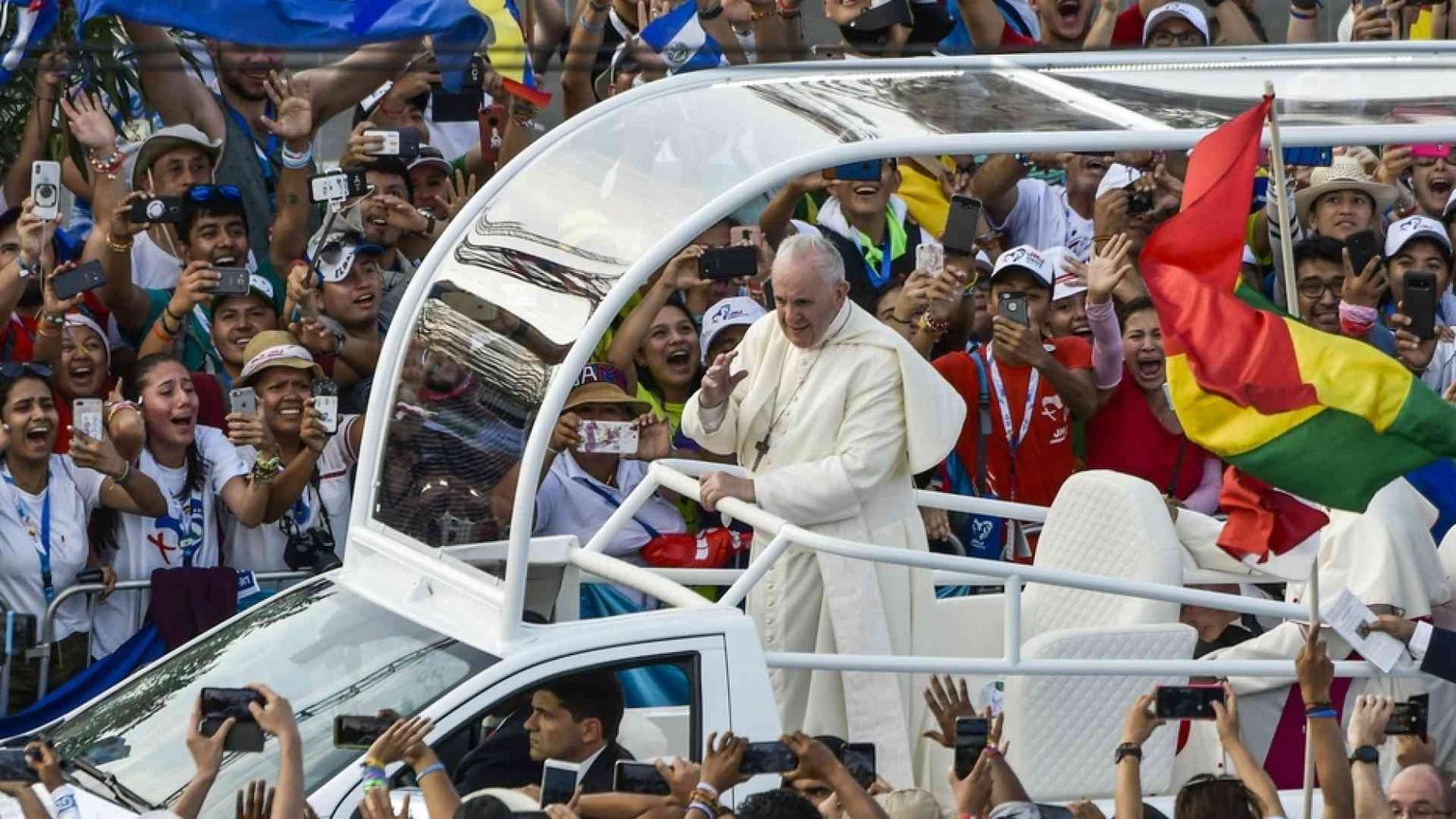 La Gmg rinviata al 2023, l'Incontro mondiale delle famiglie al 2022