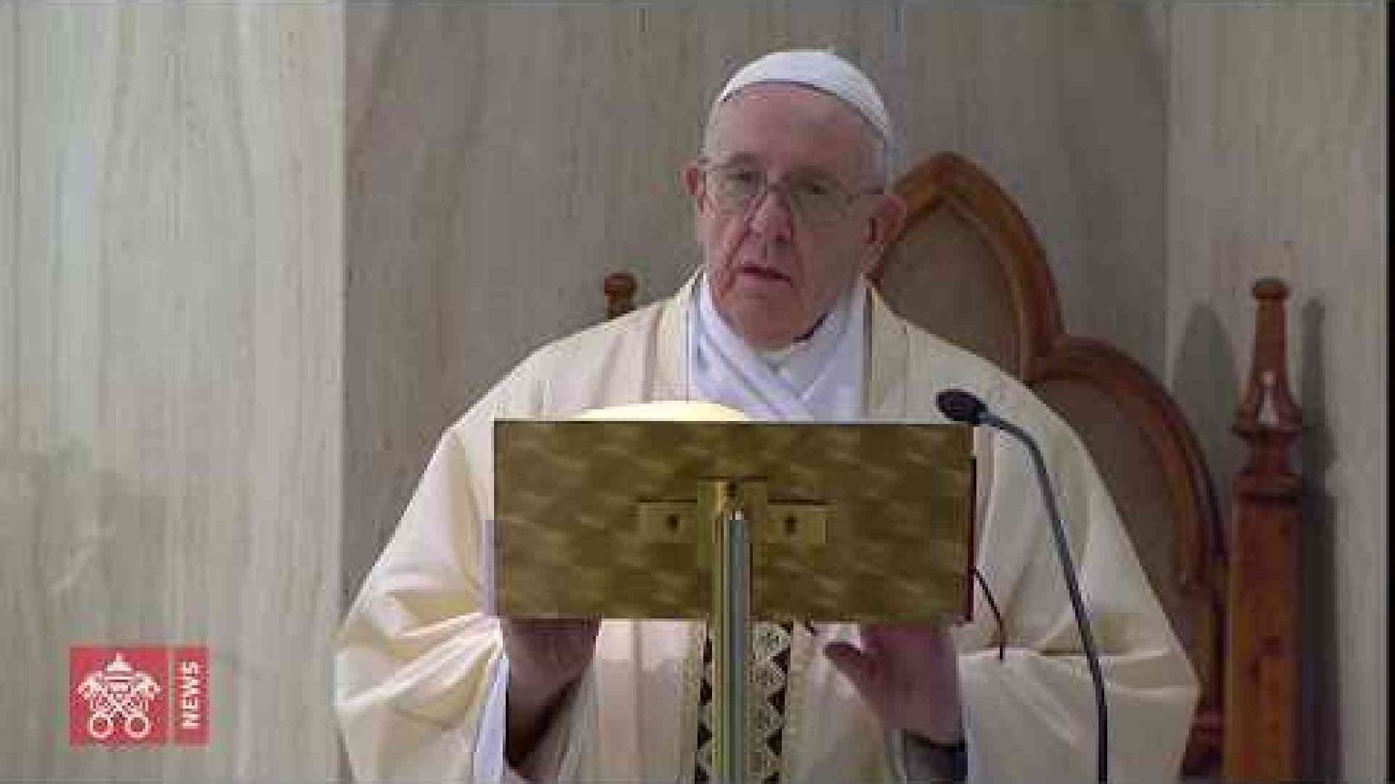 Il Papa prega per gli insegnanti e gli studenti