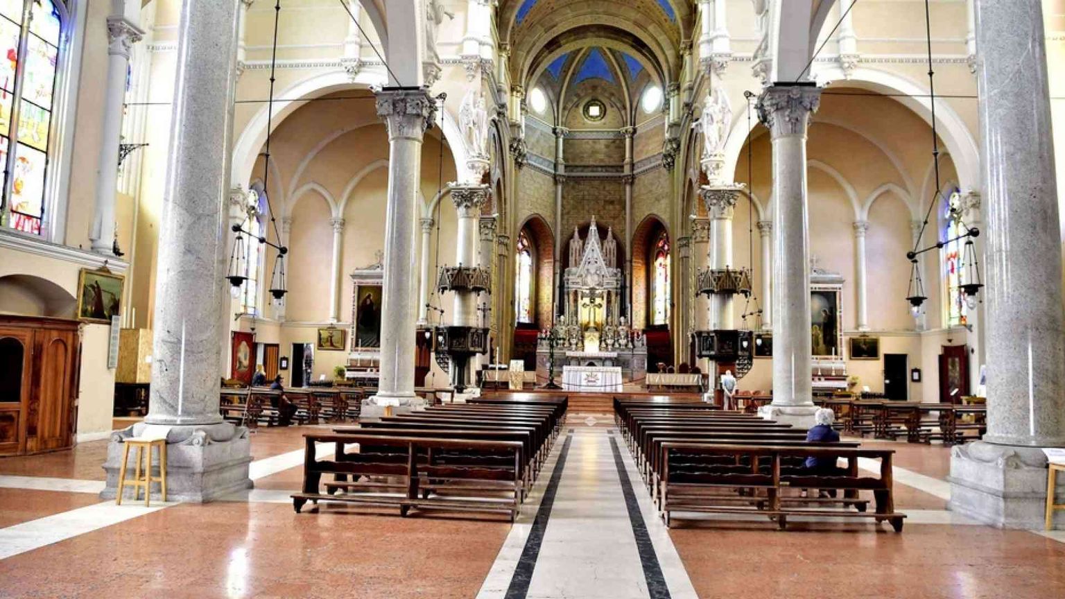 Tornano i funerali. Con cautela (e senza termoscanner)