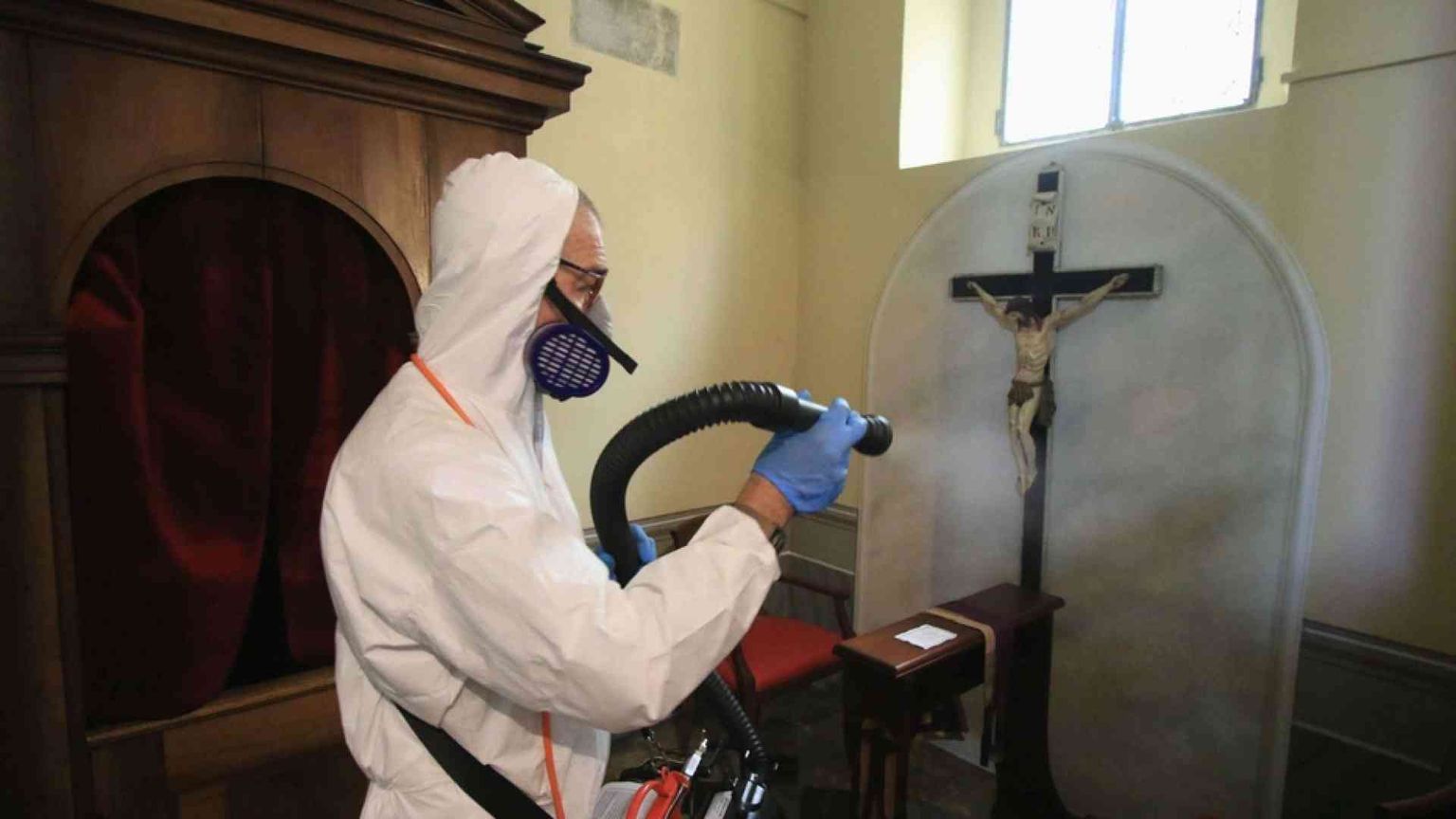 Al cimitero Maggiore lo sportello di aiuto per chi ha visto morire un parente