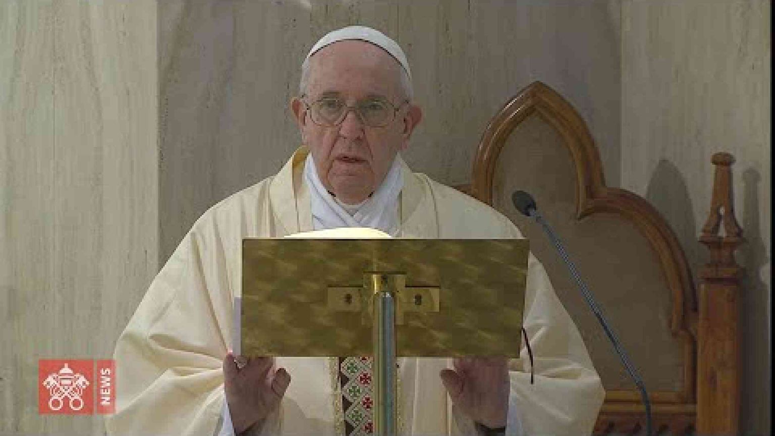 Il Papa: lasciamoci consolare dal Dio della vicinanza e della speranza