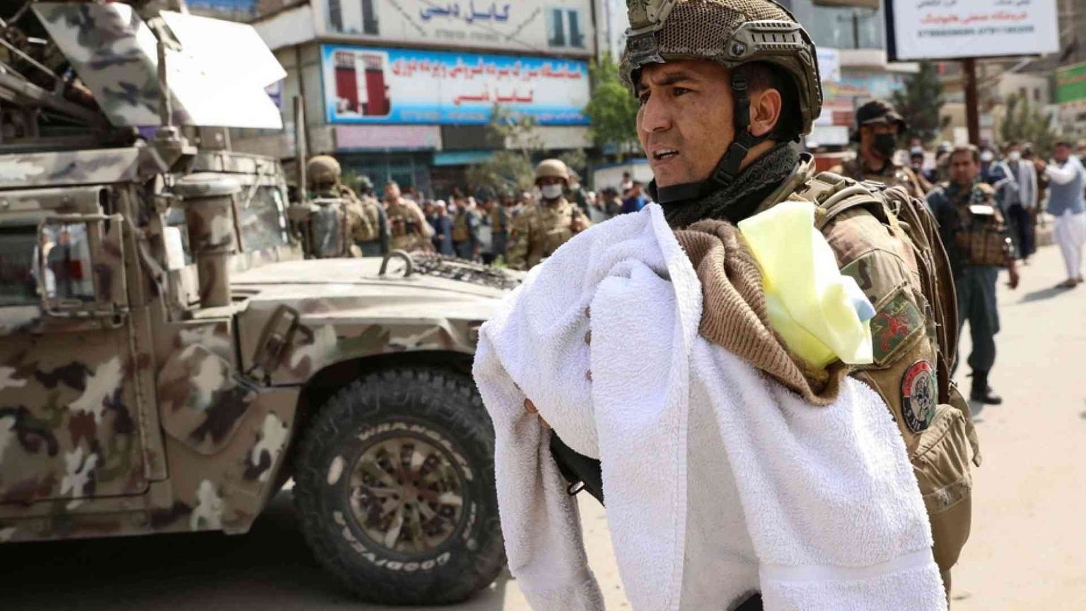 Attacco a un ospedale di Msf a Kabul: è strage di donne e neonati