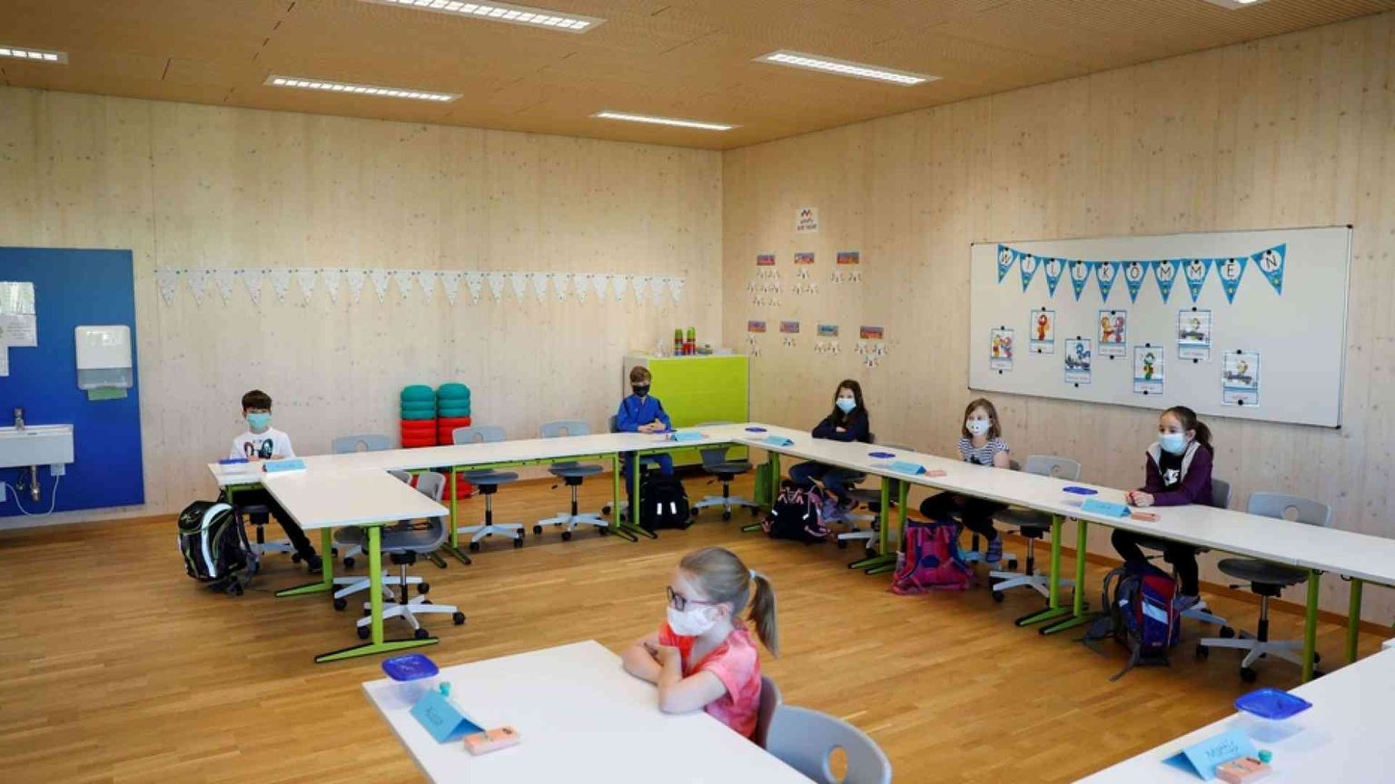 Paritarie senza aiuti per la ripartenza: la «forte preoccupazione» della Cei