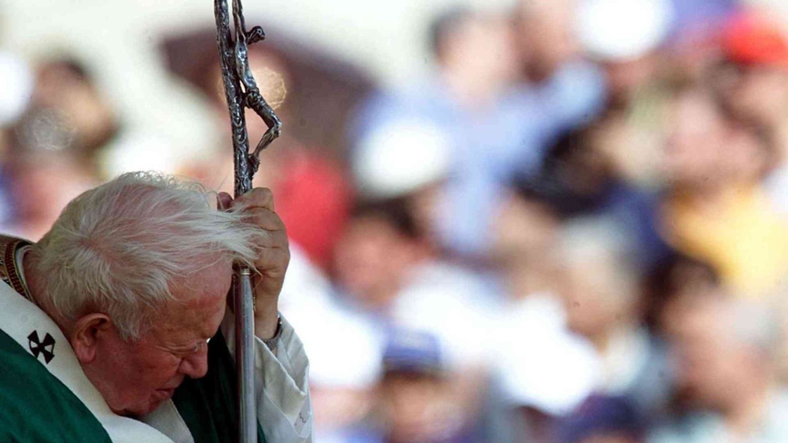 Nella liturgia abbracciava il mondo guardando al cielo