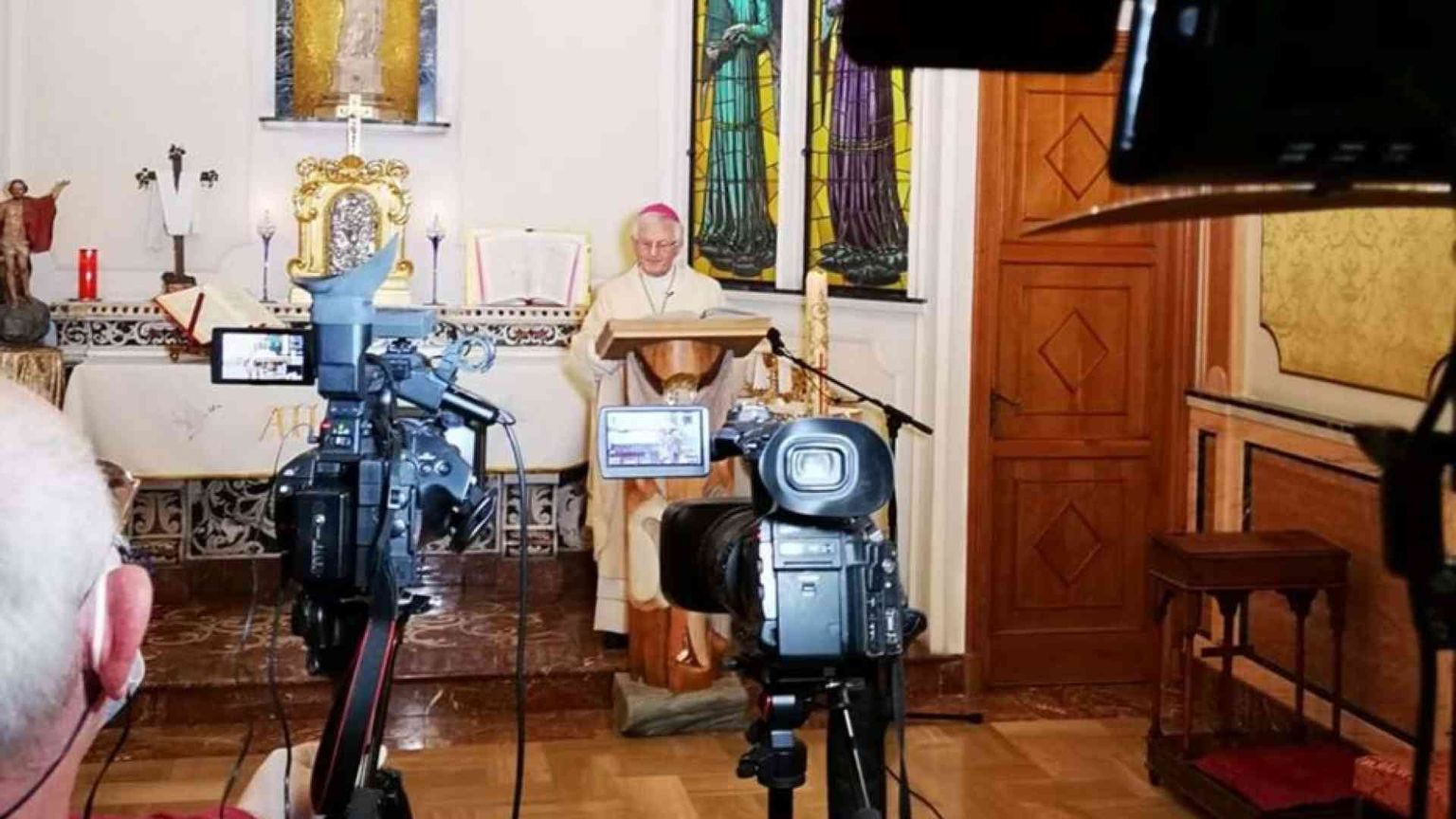 Messe festive in diretta: è il momento di fermarsi o proseguire?