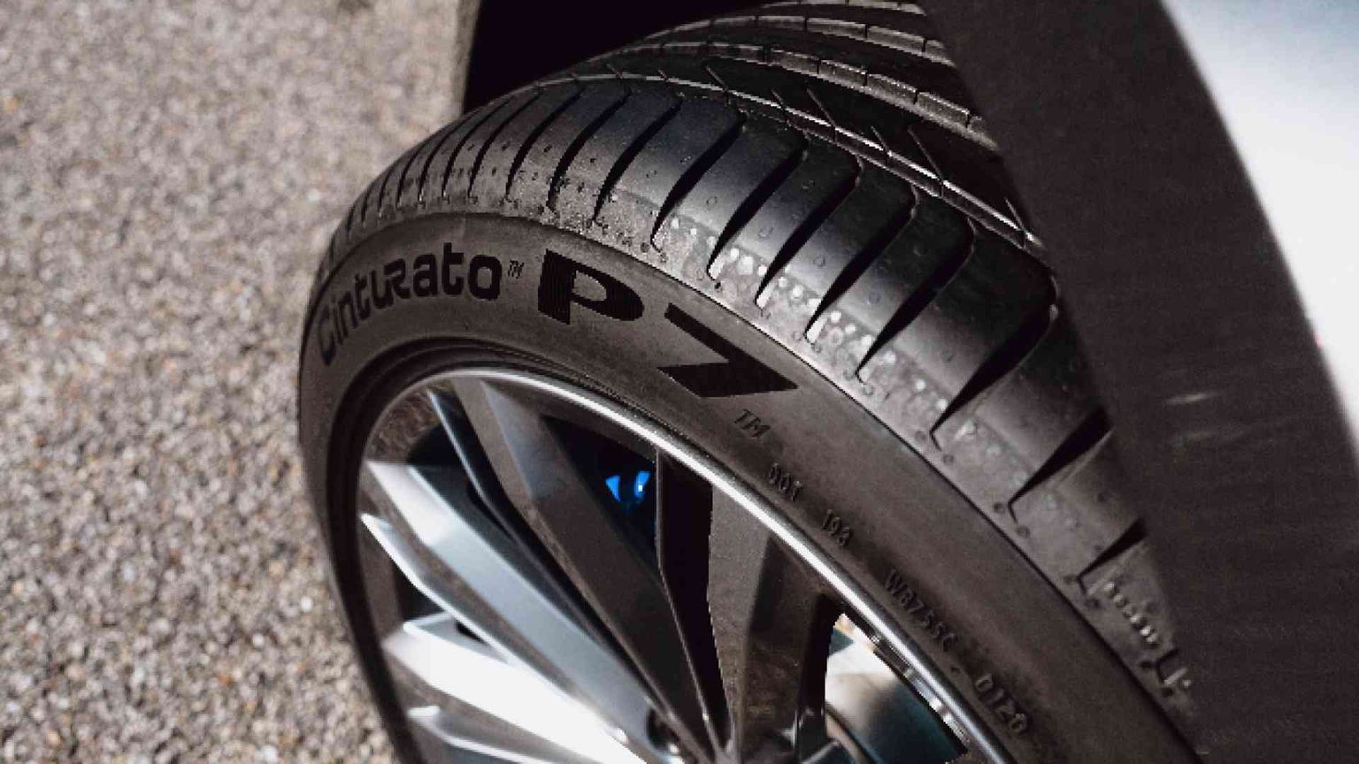 Cinturato P7, Pirelli lancia il pneumatico "intelligente"