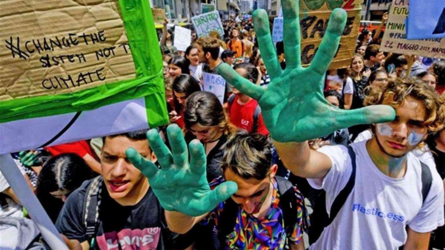 I giovani dei Fridays for future oggi tornano in piazza