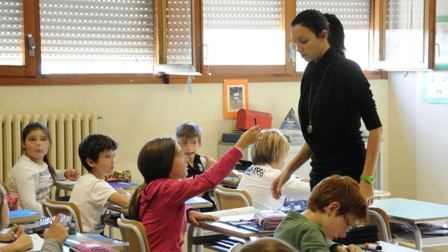 La politica litiga, le scuole paritarie affondano. Flash mob a Roma