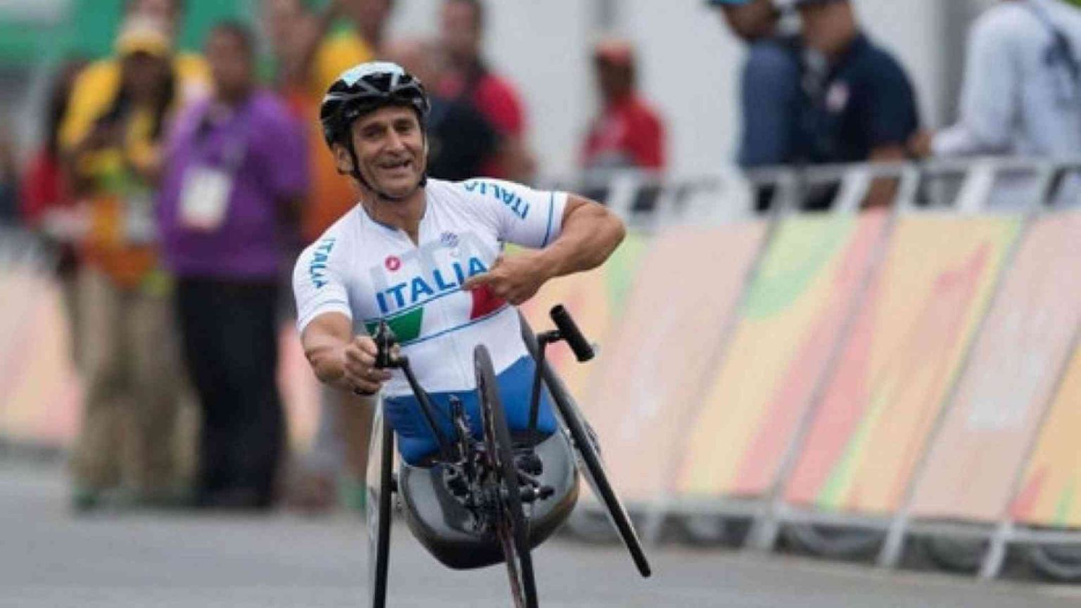 Alex Zanardi rappresenta una speranza collettiva