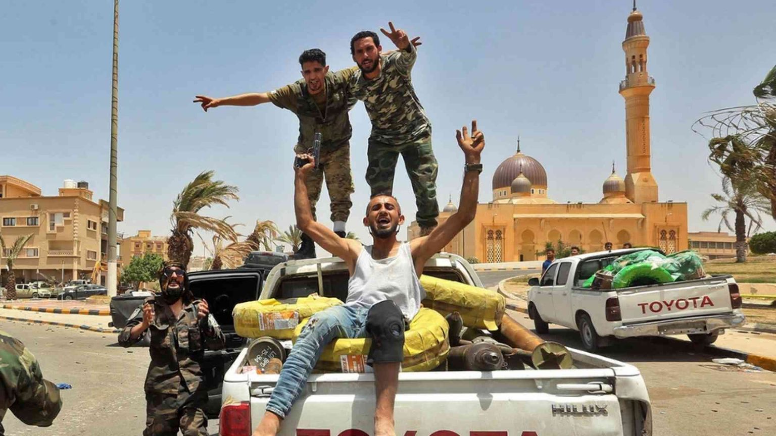 Ecco i fondi segreti italiani versati ai sindaci libici