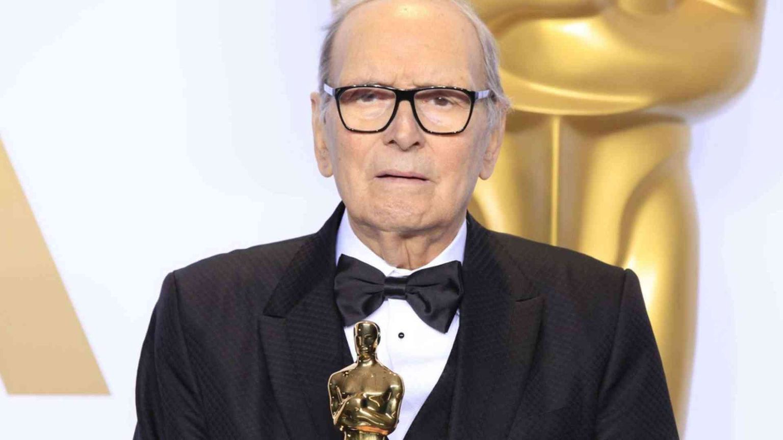 Addio a Morricone, funerali già celebrati con la famiglia e Tornatore