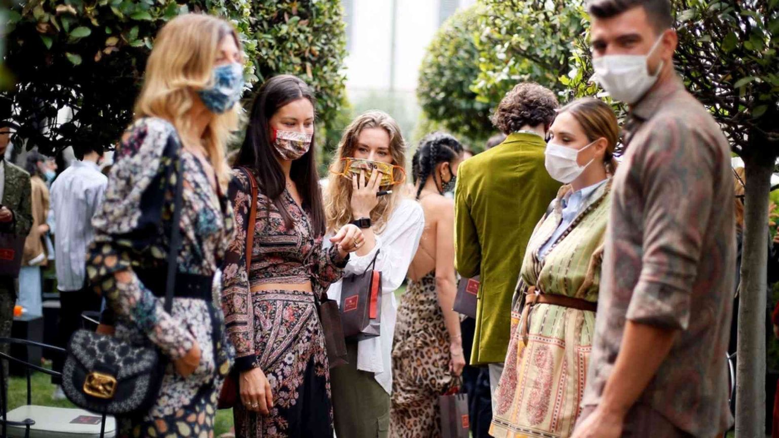 Covid: leggero aumento dei contagiati, ma sale la preoccupazione sociale