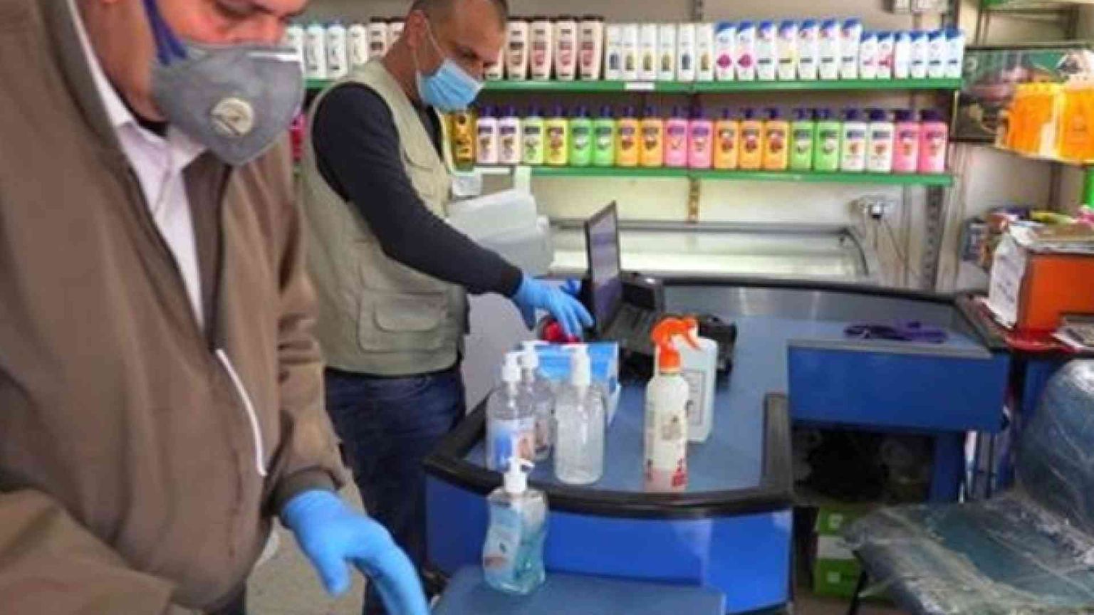 Oxfam: 85 miliardi di extra-profitti a 17 multinazionali, «serve pandemic tax»