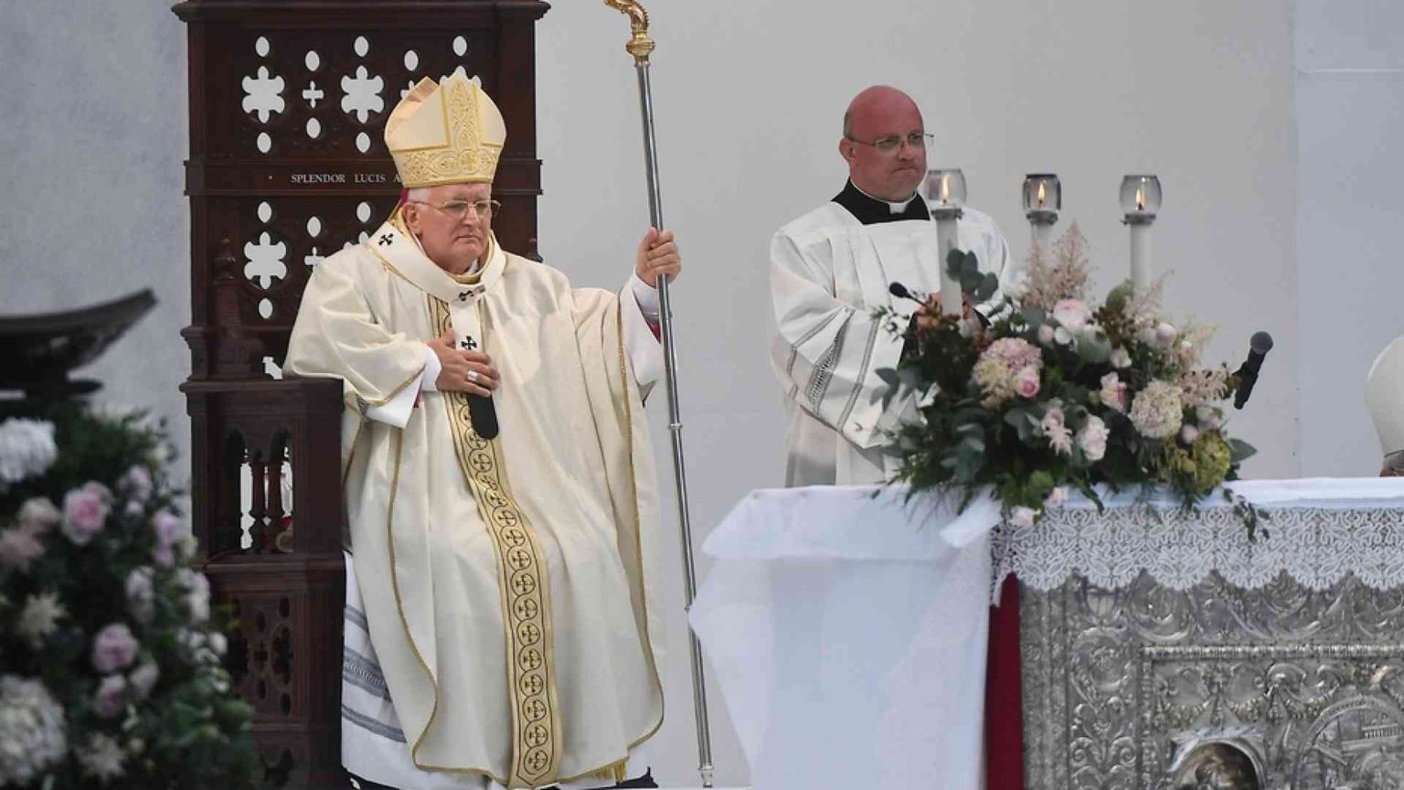 «Tre impegni per Genova», la prima lettera dell'arcivescovo Tasca